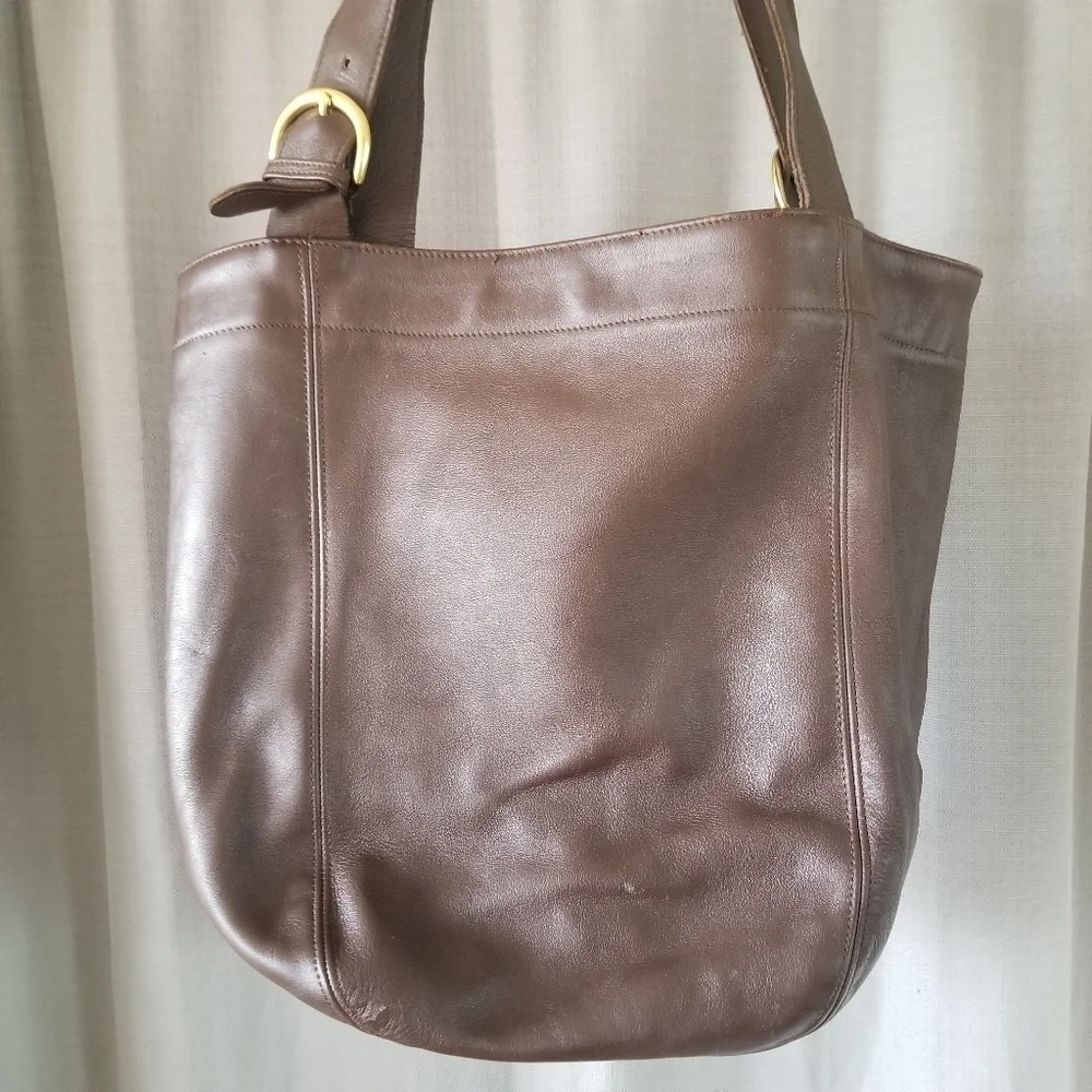 Coach | Vintage Brown Soho Duffle Tote 4082
